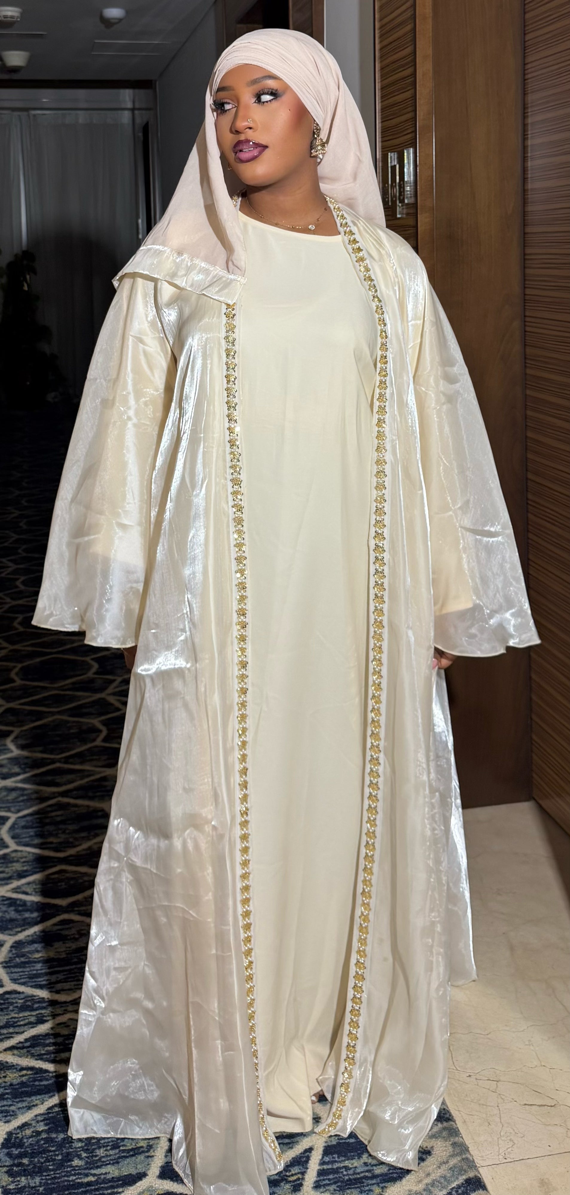 ALTHÉA — Abaya nacrée